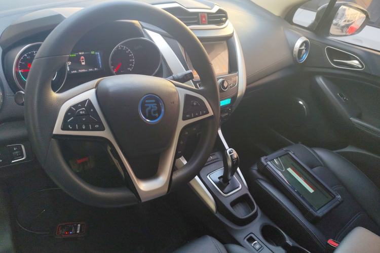 Used BYD Yuan New Energy 2018 EV360 Smart Connect Cool Edition
