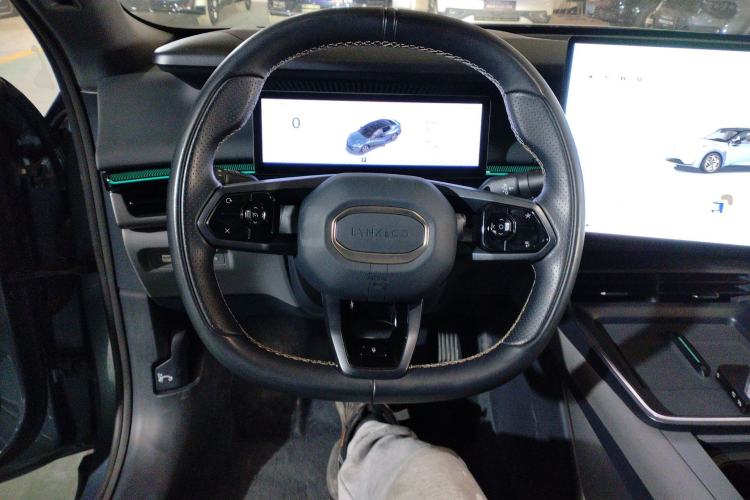 Used Lynk & Co 07 2024 EM-P 126 Long-Range Ultra