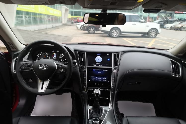 Used Infiniti Q50L 2018 2.0T Comfort Edition China VI Standard
