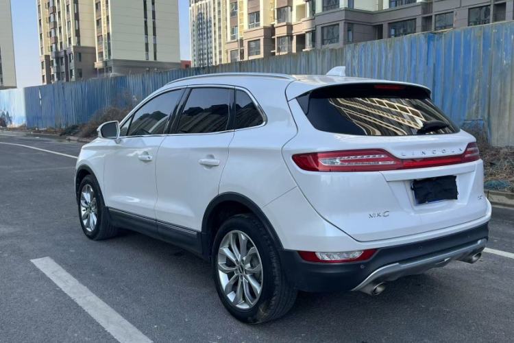 Used Lincoln MKC 2017 2.0T Two-Wheel-Drive Luxury Edition