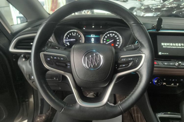 Used Buick GL6 2019 18T 6-Seater Connected Luxury Version China V Standard