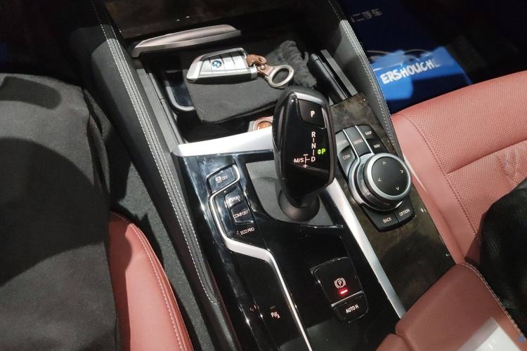 Used BMW 5 Series 2022 Restyled 525Li M Sport Package
