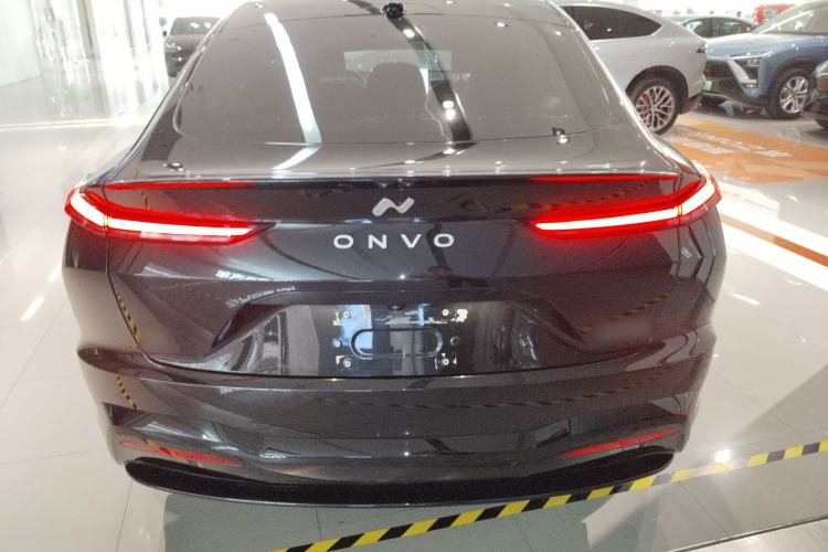 Used ONVO L60 2024 60 kWh Rear-Drive Version