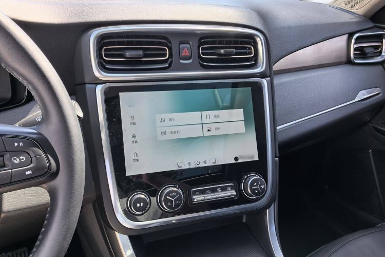 Used Lynk & Co 01 2017 2.0T Two-Wheel-Drive Version
