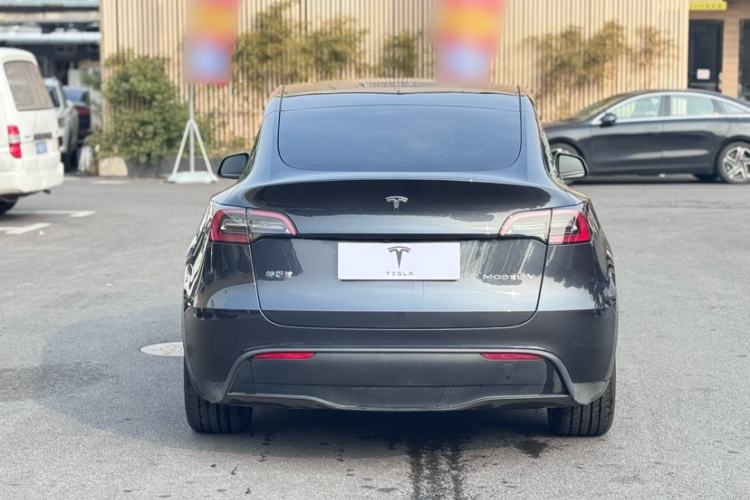 Used Tesla Model Y 2024 Rear-Wheel-Drive Version
