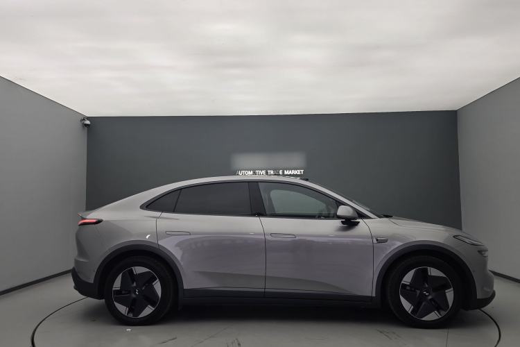 Used ONVO L60 2024 60 kWh Rear-Drive Version
