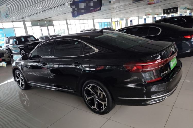 Used Volkswagen Passat 2024 330TSI Starry Elite Edition
