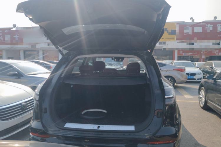 Used Hongqi HS5 2025 2.0T Two-Wheel Drive Flagship Pro Edition
