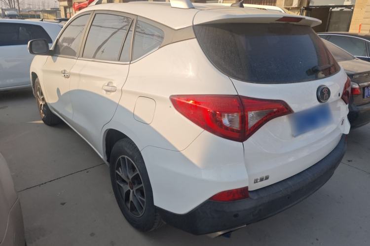 Used BYD Song 2016 Gaishi Edition 1.5TI Manual Leading Model