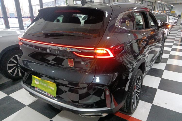 Used  Lingyun 2024 300T Two-Wheel Drive Starlight Edition
