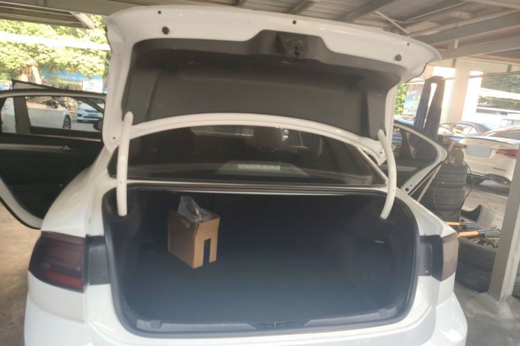 Used Volkswagen Lamando 2019 280TSI DSG Comfort Edition China V Standard
