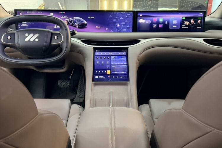 Used  L6 2025 Ultra Model
