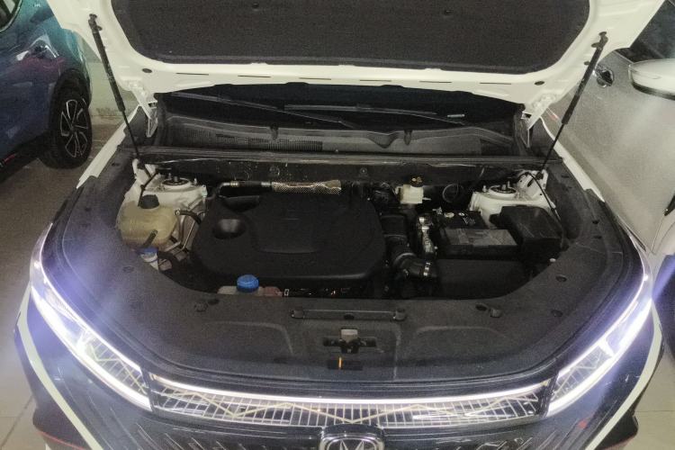 Used Changan CS75 PLUS 2022 2nd Generation 1.5T Automatic Luxury Edition
