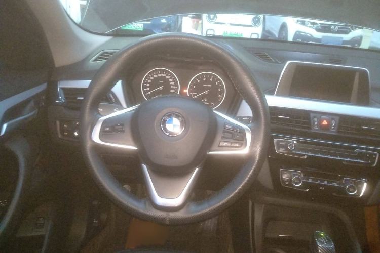 Used BMW X1 2018 sDrive20Li Leading Model
