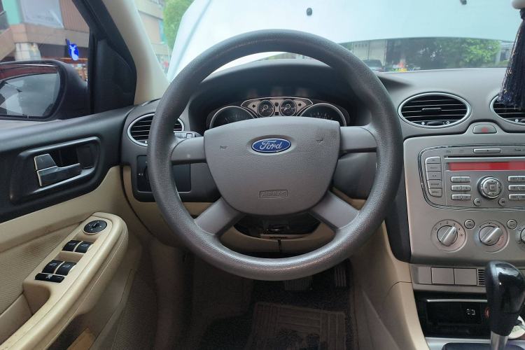 Used Ford Focus 2013 Sedan Classic 1.8L Automatic Base Model
