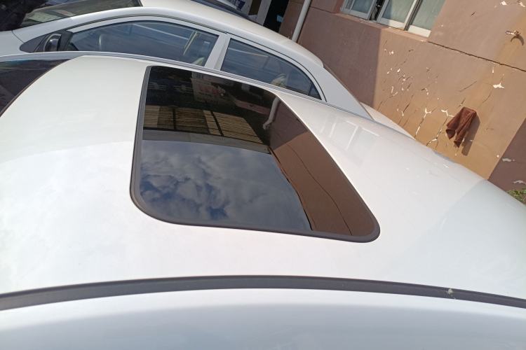 Used Geely Auto Emgrand 2017 Sedan Million Edition 1.5L Manual - Upward Version
