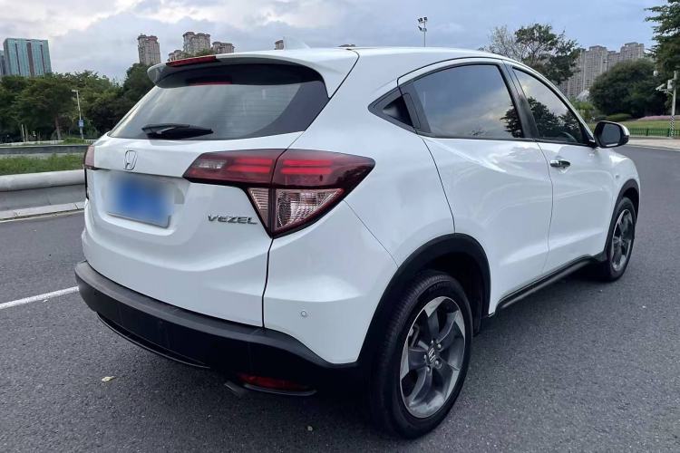 Used Honda Vezel 2017 1.8L CVT Front-Wheel Drive Pioneer Edition
