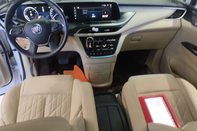 Used Buick GL8 2022 ES Land Cruiser 653T Luxury Model
