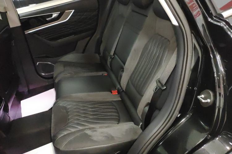 Used Hongqi HS5 2022 Revised Version 2.0T Smart Connect Flagship Edition