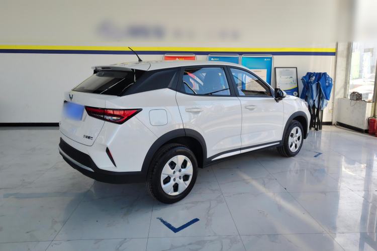 Used Wuling Alvez 2022 1.5L Manual Free-Style Model
