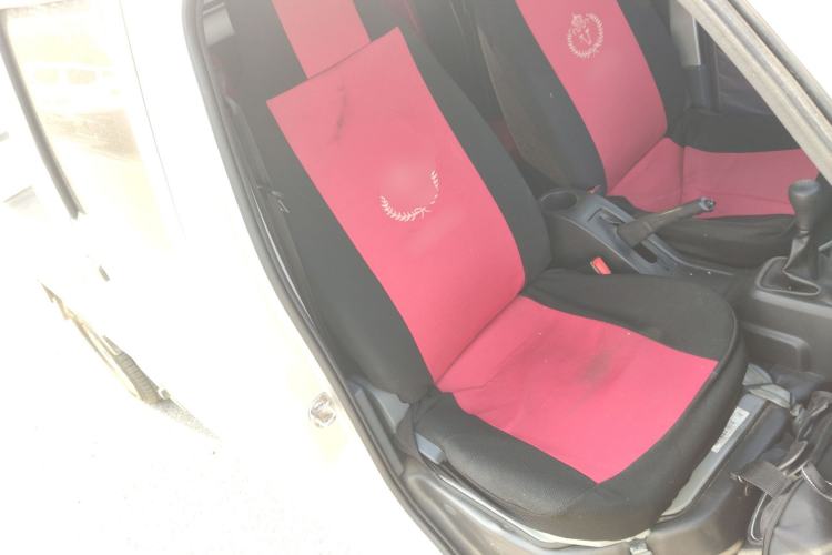 Used Wuling Zhiguang Small Truck 2023 1.5L Double-Cab LAR