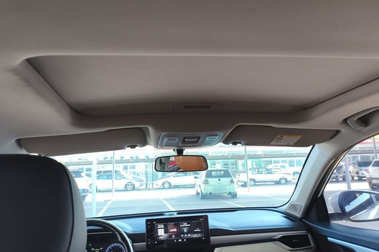 Used Geely Auto Vision X6 2020 1.4T CVT Luxury Edition