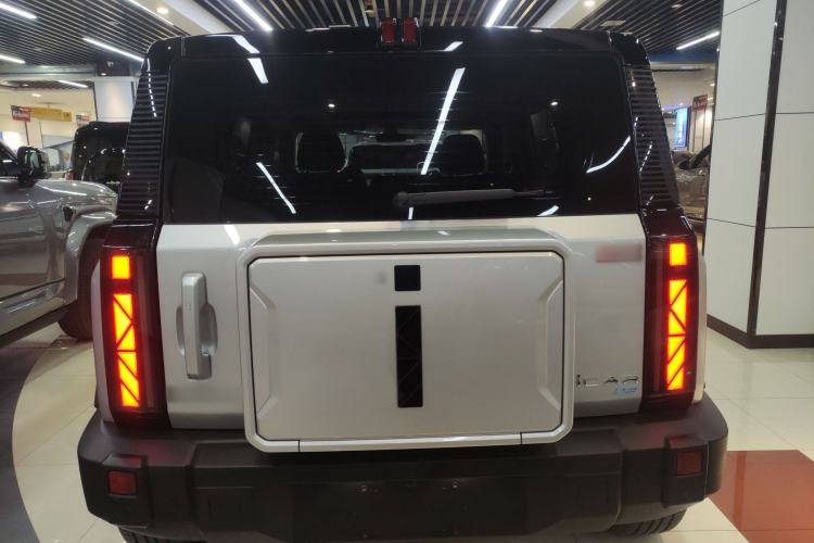 Used  03 2024 472km Four-Wheel Drive Long-Range Version
