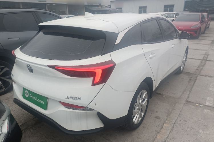 Used Buick Velite 6 2023 Revised Version 430 km Range – Commuter Edition
