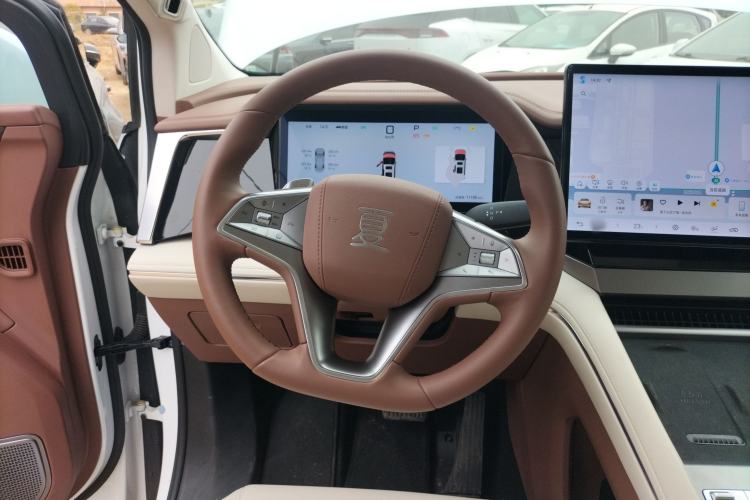 Used BYD Xia 2025 DM-i 1.5T 180km Excellence Model
