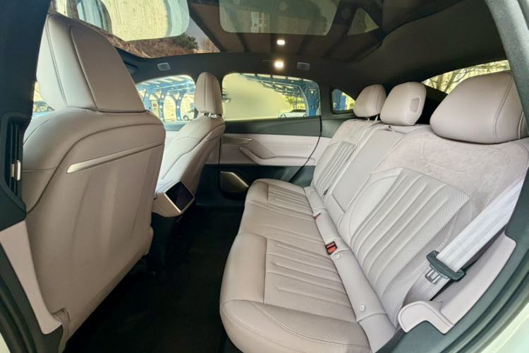 Used ONVO L60 2024 60 kWh Rear-Drive Version
