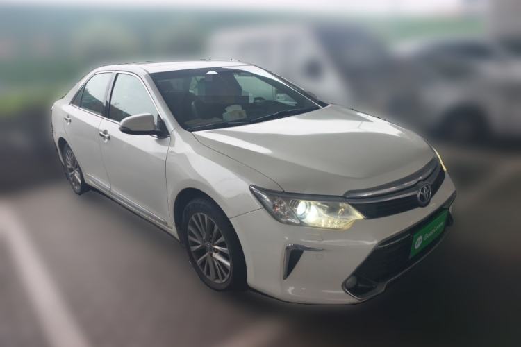 Used Toyota Camry 2016 2.5G 10th Anniversary Deluxe Navigation Edition
