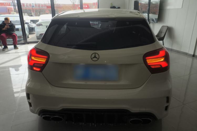 Used Mercedes-Benz A-Class 2013 A 260 Sport model