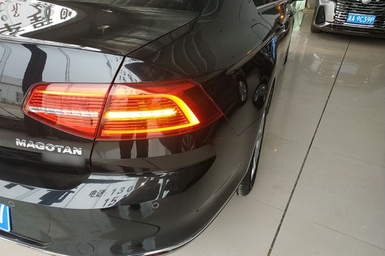 Used Volkswagen Magotan 2018 330TSI DSG Advanced Model
