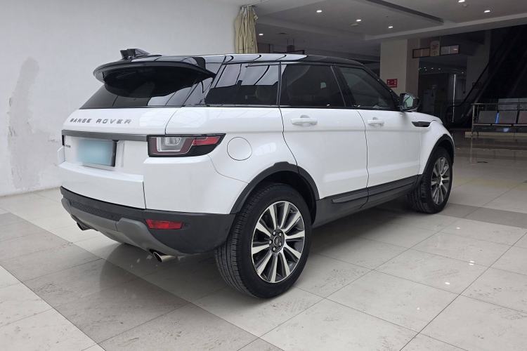 Used Land Rover Range Rover Evoque 2018 240 PS SE Smart Brilliance Edition
