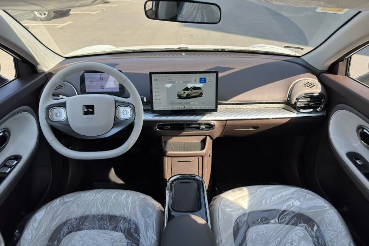 Used  3 2024 Zhi'ai Edition 330km Air