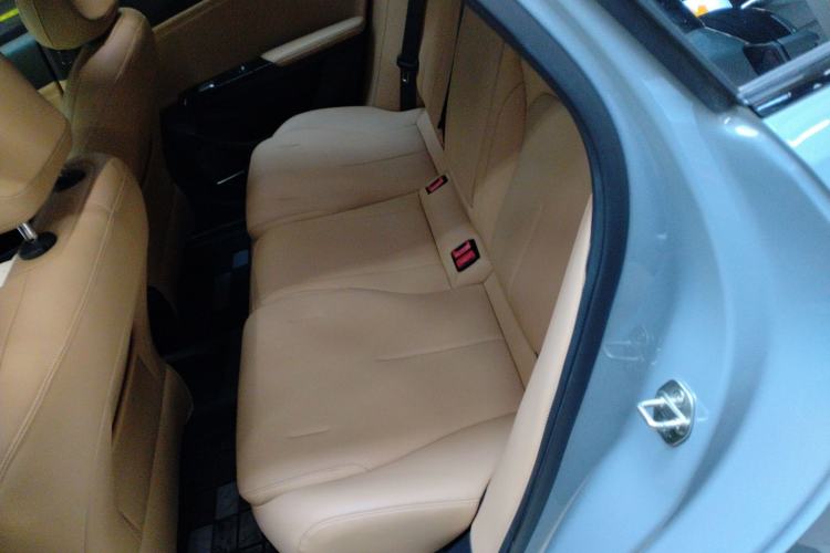 Used  L6 2023 125km Starship