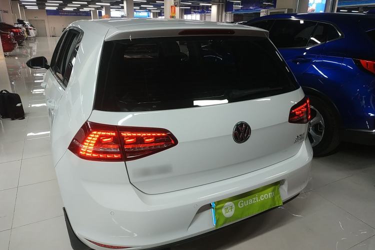 Used Volkswagen Golf 2017 230TSI Automatic Luxury Million-Vehicle Commemorative Edition
