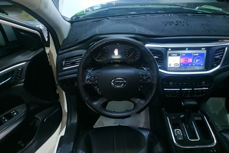 Used GAC Trumpchi GS7 2017 320T Two-Wheel-Drive Luxury Smart Connectivity Model
