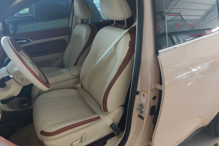 Used ORA Good Cat 2023 401 km Standard Range Premium Version Lithium Iron Phosphate