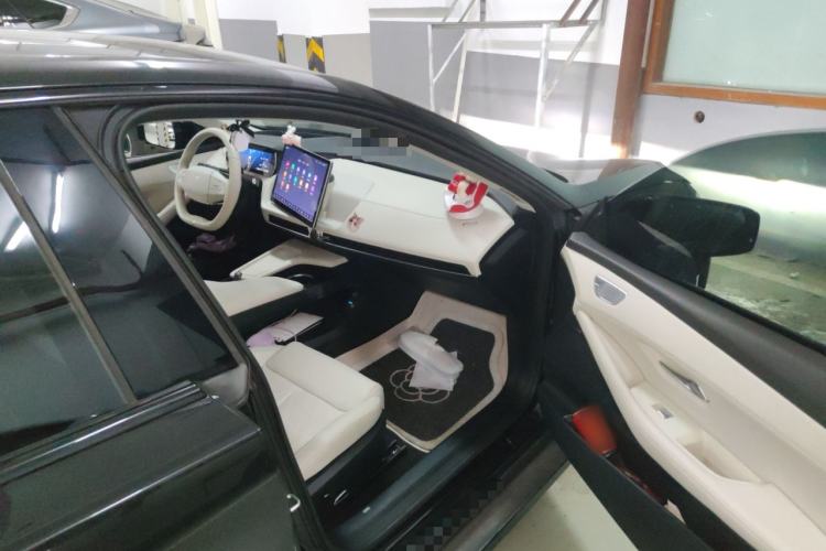 Used  SL03 2022 515 Pure Electric Version
