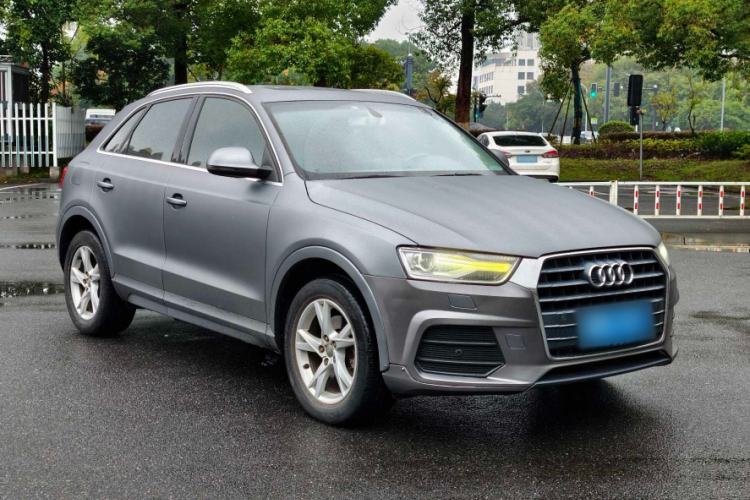 Used Audi Q3 2016 35 TFSI Fashion Model
