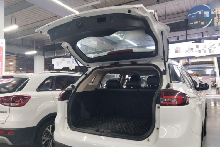 Used Geely Auto Emgrand X7 Sport 2018 1.8TD Automatic Two-Wheel Drive Smart Connect 4G Internet Edition