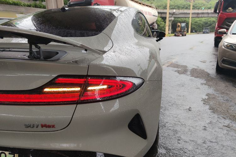 Used  SU7 2024 Four-Wheel Drive Ultra-Long Range Advanced Intelligent Driving Max Edition
