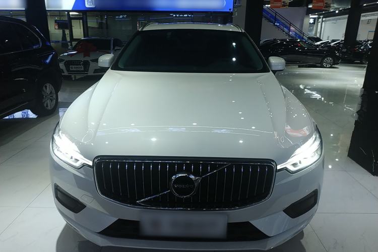 Used Volvo XC60 2018 T4 Zhiyi Edition