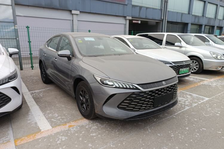 Used BYD Qin PLUS 2025 DM-i Smart Drive 55KM Leading Model
