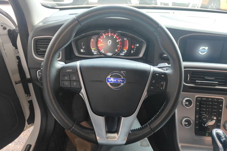 Used Volvo S60 2017 S60L T4 Smart Range Edition