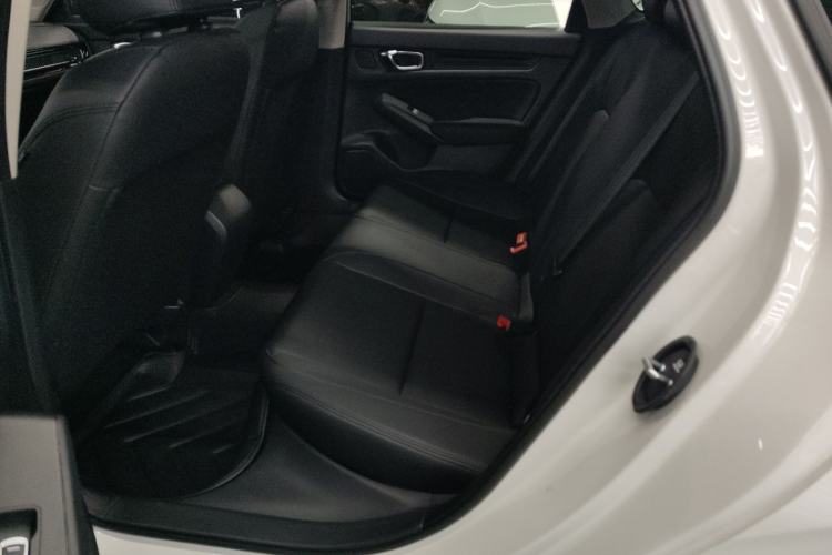 Used Honda Civic 2023 240TURBO CVT Dynamic Edition
