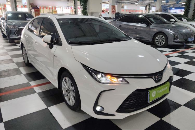 Used Toyota Corolla 2024 1.8L Smart Electric Hybrid Dual-Engine Elite Edition
