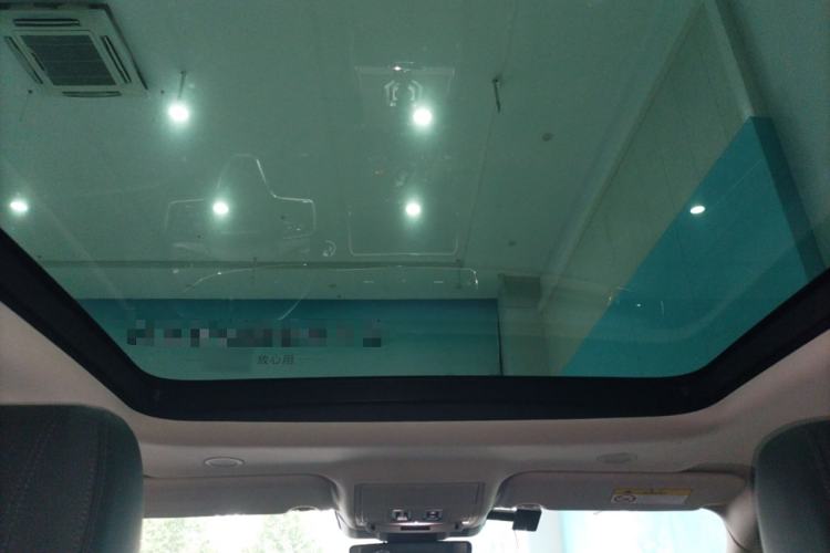 Used Land Rover Range Rover Evoque 2021 Range Rover Velar 249 PS R-Dynamic S Performance Edition
