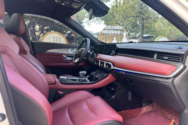 Used JETOUR X70 PLUS 2021 1.6T DCT 7-Seater
